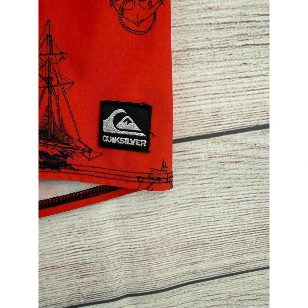 Vintage Y2K Quiksilver Board Shorts Mens 31 Red Pirate Ship Skeleton Nautical